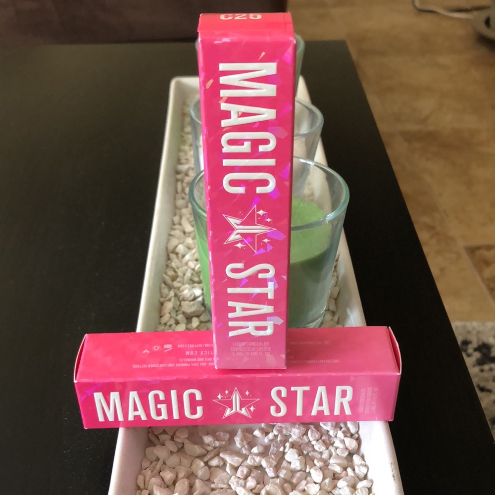 Jeffree Star Magic Concealer Deep 24 25
